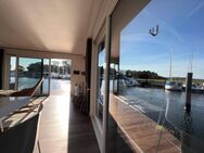 LUXUS Hausboot - 3 Etagen - 100m² Wohnen + 120 m² SONNENTERRASSE - Kamin, Kino, komplett individuell - Schwielowsee