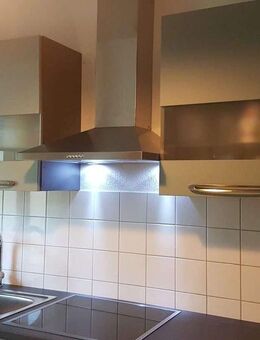 Zzgl. EBK* / 2. OG / Bad mit Fenster- WG-gerecht ! frei ab 1.3.26 - Chemnitz