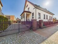 TRAUMHAUS MIT POOL, KAMIN UND CA. 90?M² AUSBAURESERVE - WOHNEN UND ARBEITEN AM SCHEUNENVIERTEL - Kremmen
