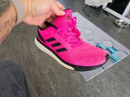 Adidas Schuhe gr. 39 - Nürnberg