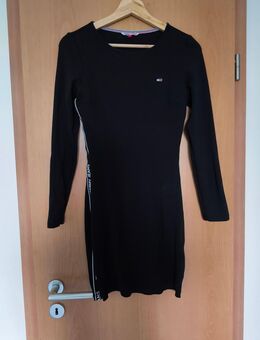 Tommy Jeans Kleid, Größe S, langärmlig - Leipzig