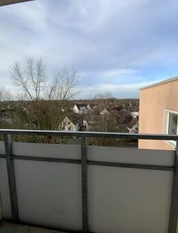 Endlich gute Aussichten: Großzügige 3-Zimmer-Wohnung frei! - Gütersloh