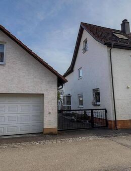 Großzügiges Einfamilienhaus in Schwäbisch Gmünd-Hussenhofen! - Schwäbisch Gmünd
