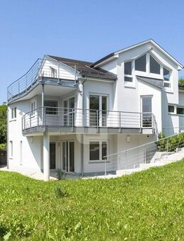 WINDISCH - Einzigartiges, modernes Architektenhaus auf großem Hanggrundstück mit Panoramaseeblick! - Herrsching (Ammersee)