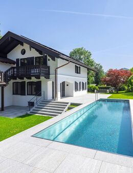 Erstbezug nach Renovierung: Modernes Landhaus mit Außenpool - Bad Wiessee