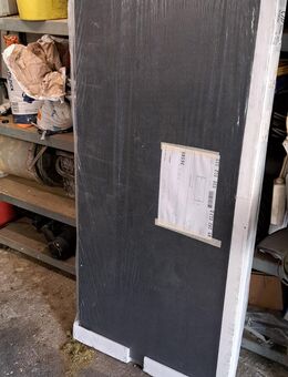 Neue Arbeitsplatte in Beton Schwarz - Alt Tucheband