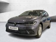 VW Polo, 1.0 l TSI Style OPF 5 Gang, Jahr 2022 - Ulm