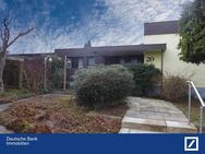 Besonderes Wohnerlebnis: Split-Level-Bungalow in begehrter Lage mit großem Garten - Neusäß