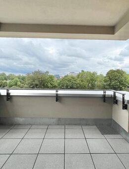 2 Zimmer-Neubau-Wohnung mit Marken-Küche, TG-Stellplatz... - Nürnberg