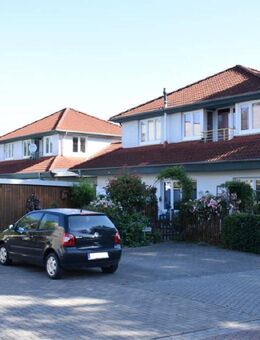 Charmante Eigentumswohnung mit separatem Eingang - Ihr Rückzugsort im Herzen der Stadt - Hude (Oldb)