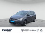 VW Sharan Highline 2.0 TDI DSG, NAVI/7-SITZER/KAM/ACC/BI-XENON/PANO/LEDER/ - Darmstadt