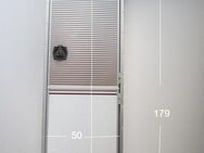 Dethleffs Wohnwagentür / Aufbautür 179 x 56 bzw 173 x 50 mit 1 Sc - Schotten Zentrum