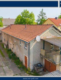 Zum Wohnen ausgebaute ehemalige Scheune sowie Abstellmöglichkeiten im Erdgeschoß - Werder (Havel)