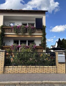 Gute Raumaufteilung & gemütlicher Garten! - Schwandorf