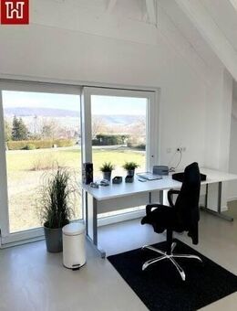 Gewerbe-Neubau mit Platz für das eigene Wohnhaus ! - Iphofen