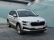 Skoda Karoq, 2.0 TDI Style, Jahr 2023 - München