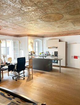 2-Zimmer-Altbauwohnung im historischen Altbau in der Altstadt! - Regensburg