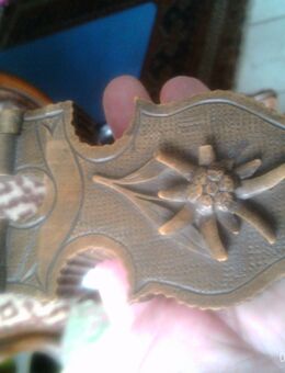 Um1895 geschnitzter Taschenuhr Ständer Nußbaum Schwarzwald Volkskunde Trump Technick !! - Sternenfels