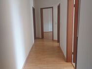 Sehr schöne preiswerte 2-R-Wohnung in 1.OG mit BLK.in MD-Sudenburg ca.74,09m² zu vermieten. - Magdeburg