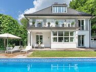 Zeitlos elegante und charmante Villa mit Pool. - München