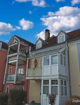 Haus im Haus - Einziehen - Wohlfühlen - Top 100 m² Maisonette-Wohnung mit Balkon und Wintergarteneck in Hofkirchen ***** - Hofkirchen