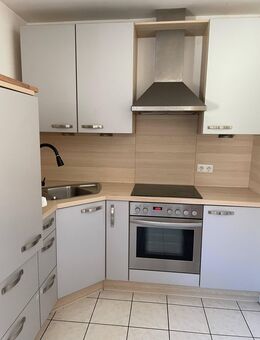 Geräumige 3 Zimmer Wohnung mit EBK - Kulmbach