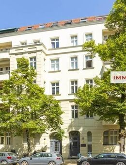 IMMOBERLIN.DE - Wohlfühloase nahe Ku’damm! Faszinierende Penthouse-Wohnung mit Lift, Balkon & ruhiger Südwestterrasse - Berlin