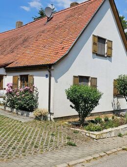 Attraktives Einfamilienhaus in idyllischer Lage bei Illesheim - Illesheim