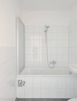 4 Zimmer - frisch renoviert - ab September verfügbar - Halle (Saale)