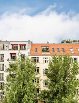 **Ihr neues Zuhause über den Dächern von Prenzlauer Berg - Wohnen mit Charme und Potenzial** - Berlin