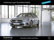 Mercedes A 180, d SPUR, Jahr 2020 - Kiel