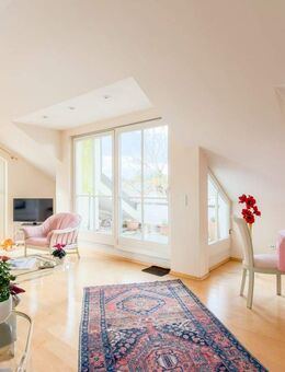 Hochwertige Dachgeschosswohnung in Toplage - die sichere Kapitalanlage - München