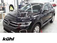 VW T-Roc, 1.5 TSI Style IQ LIGHT Beats APP, Jahr 2024 - Gifhorn