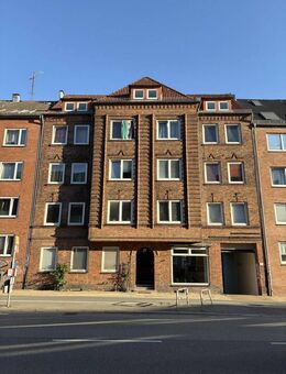 Moderne 3 Zimmer Altbauwohnung in Sanierung - ab Sofort - Kiel