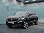 VW T-Roc, 1.5 TSI Style R-Line, Jahr 2019 - München