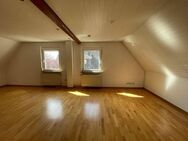 DG Mais.-Wohnung in Topp Lage - Renningen