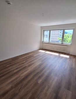 3 Zimmer Wohnung vollständig saniert ab sofort - Aachen