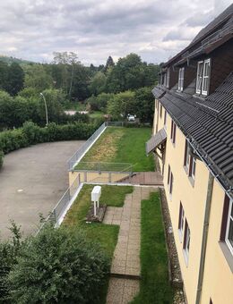 Renovierte 4 Zimmerwohnung am Fuß des Kreuzbergs (Rhön) zu verkaufen - Wildflecken