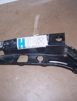 MB408777 Radhausblech vorn rechts Mitsubishi Space Wagon D00 - Hannover Vahrenwald-List