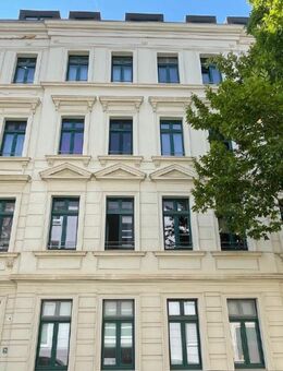 sehr gute Infrastruktur I 2 Zimmer I Küche mit neuer Einbauküche I Bad mit Dusche - Leipzig