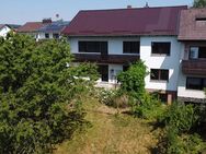 Sonniges Zweifamilienhaus mit zwei 4-Zimmerwohnungen und ausbaufähigem DG auf schönem Grundstück - Ebersberg