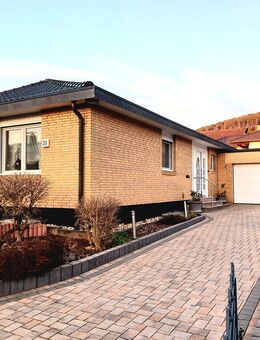 Stilvoller Bungalow mit großzügigem Grundstück in ruhiger Lage von Gelnhausen-Meerholz - Gelnhausen