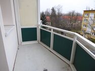 Nachmieter gesucht! 2 Zimmer mit Balkon - Bernburg (Saale)