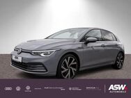 VW Golf, 2.0 TDI Style, Jahr 2021 - Weinsberg