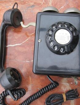 Vintage Wand-Telefon, Modell 1950, schwarz - Horgen