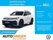 VW Tiguan, 1.5 R-Line eHybrid, Jahr 2022 - Kaufbeuren