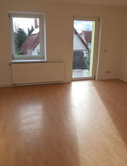 Renoviert! 3 Zimmer in ruhiger Lage - Mücheln - Mücheln (Geiseltal)