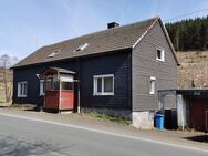 Gemütliches Einfamilienhaus in Ortsrandlage von Bad Laasphe-Amtshausen - Bad Laasphe