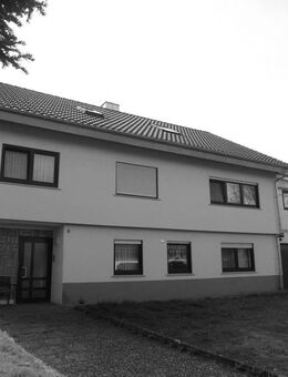 Zentrale Lage trifft Raumvielfalt: Großzügige Liegenschaft mit Einliegerwohnung! - Osterburken