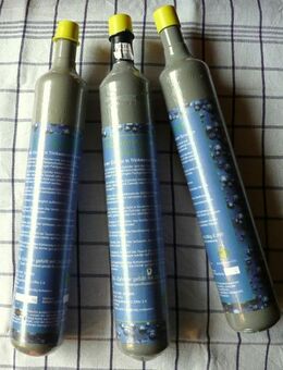 3 Soda Zylinder für je 30 Liter CO2 für Sodastream Geräte - Niederfischbach